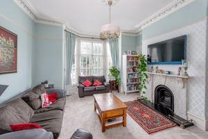 Sitting Room- click for photo gallery